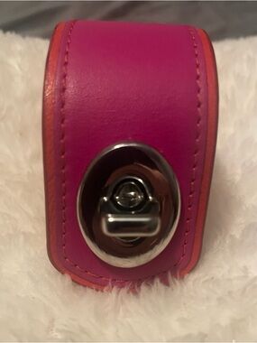 Coach Pink and Orange Leather Turnlock Bracelet - EUC